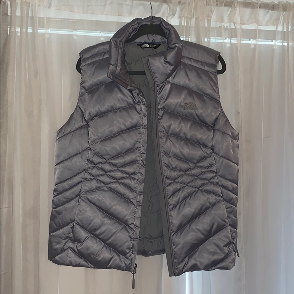 Women’s Northface Vest